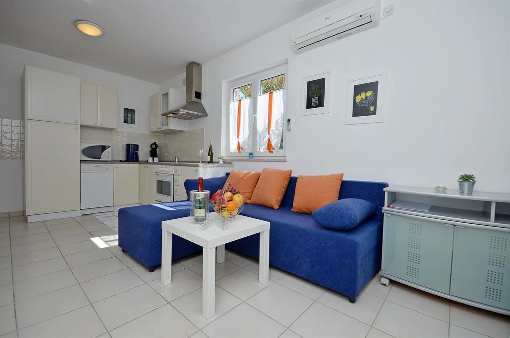 Apartments Danica Vodice Exterior photo
