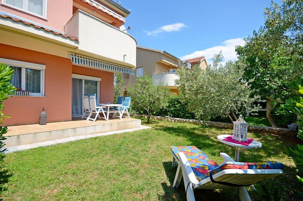 Apartments Danica Vodice Exterior photo